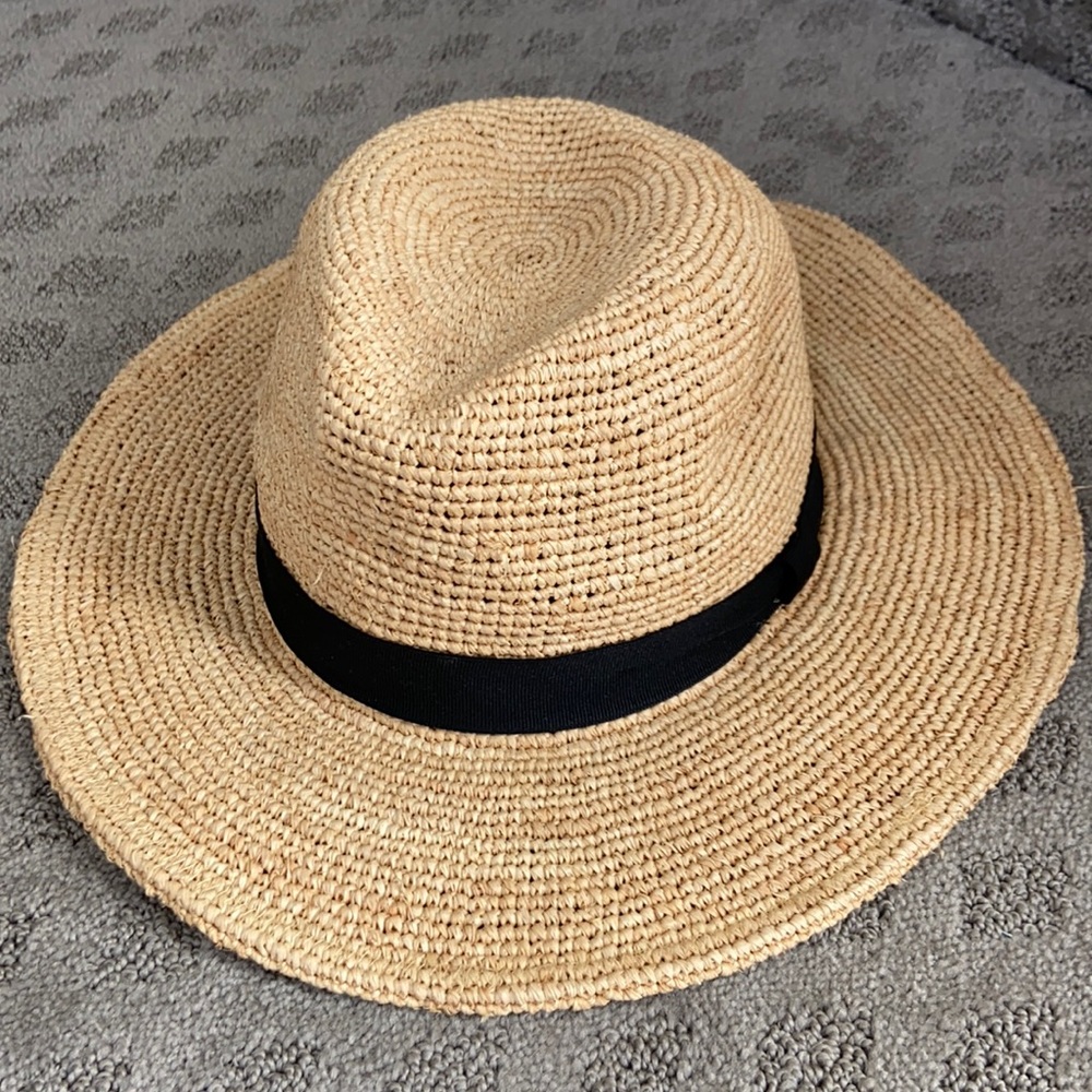 Straw hat